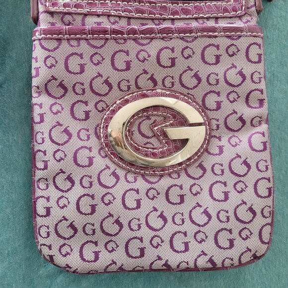 Guess Crossbody Bag - Picture 2 of 6
